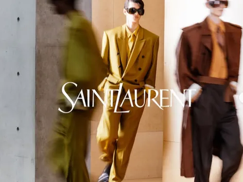 FG CHIC : La Maîtrise Chromatique d'Anthony Vaccarello chez Saint...