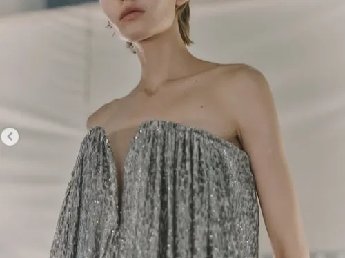 FG CHIC : L’élégance solaire selon Stella McCartney 