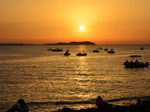 Ibiza et la fin de la saison estivale  : entre fête privée et...