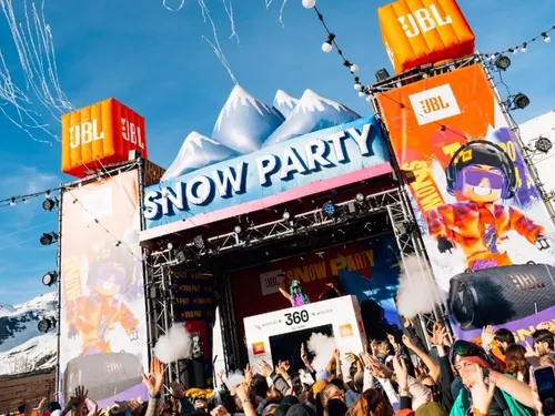 ANTOINE BADUEL vous offre VOTRE SEJOUR A LA JBL SNOW PARTY A VAL...