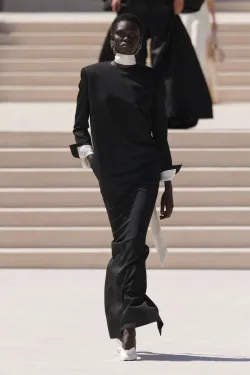 Balenciaga Haute Couture: Pierpaolo Piccioli Opens a New Chapter
