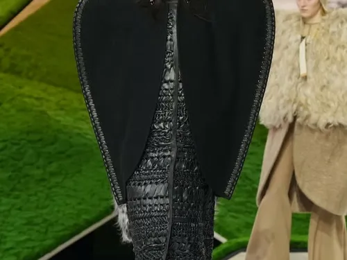 Louis Vuitton : l’odyssée alpine de Nicolas Ghesquière 