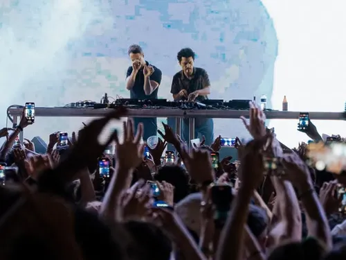 Le Poney Club de Toulouse annonce une programmation hallucinante...