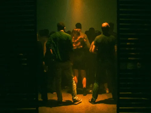 Le club C12 à Bruxelles propose un pass estival illimité 