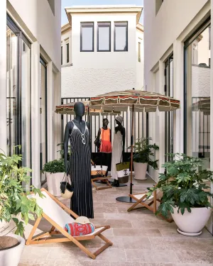 FG CHIC : Chanel électrise Biarritz, le premier défilé Croisière de...