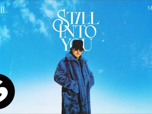 Cyril inarrêtable avec Still Into You