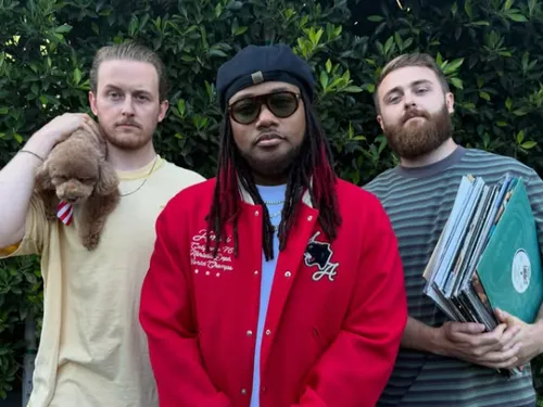 Disclosure revient aux sources avec le titre Deeper