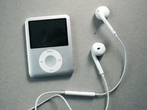 Quand la Gen Z redécouvre l’iPod