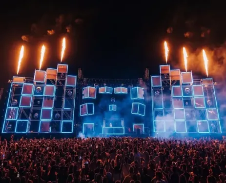 Elektric Park x Madame Loyal, le mariage explosif de la rentrée