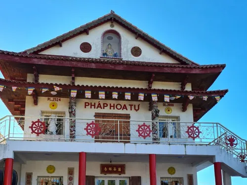 FG CHIC RIVIERA : Pagode Phap Hoa Marseille 