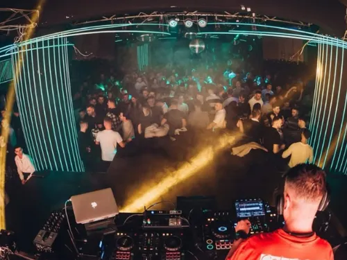 Macédoine : un incendie fait 59 morts dans une boite de nuit