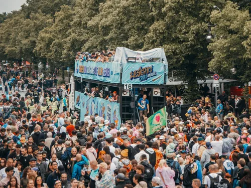 Rave The Planet : la légendaire Love Parade revient à Berlin