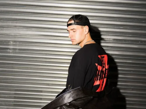 Somma revisite le mythique Territory dans une version afro house