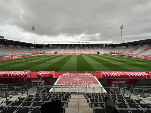 Au stade Marcel Picot, les yeux fermés, on entendra tout