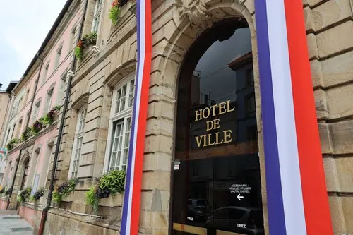 Épinal : un rassemblement républicain ce lundi midi devant l’hôtel...