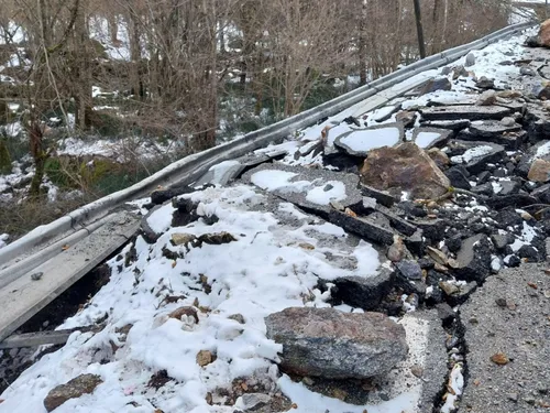 RN20 fermée entre Ax-les-Thermes et L’Hospitalet-près-l’Andorre...