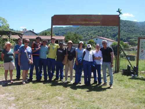 Un nouveau portique pour les jardins partagés de Saint-Girons