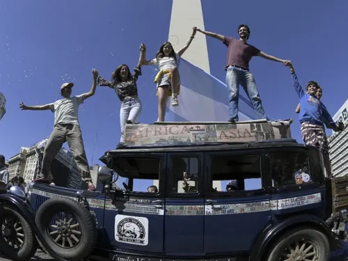Partis pour 6 mois en voyage, ils reviennent 22 ans plus tard