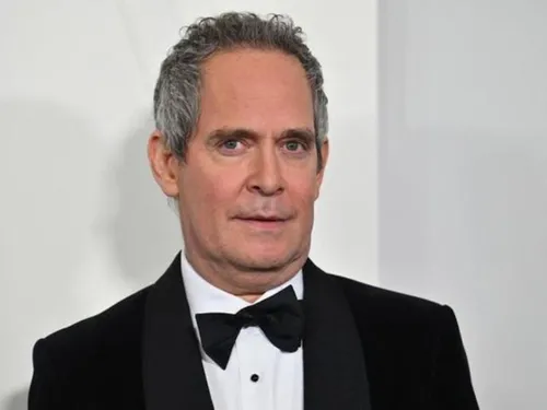 Spider-Man : Tom Hollander reçoit, par erreur, la prime colossale...