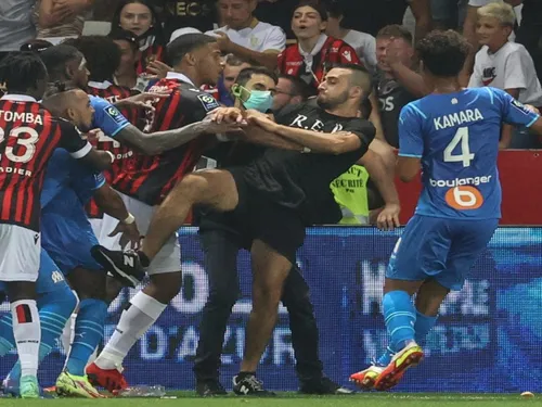 Football : enquête ouverte après les incidents du match Nice-Marseille