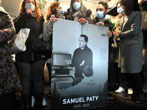 Un an après l'assassinat de Samuel Paty, Conflans-Sainte-Honorine...