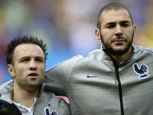 Chantage à la sextape : Benzema condamné à 1 an de prison avec...
