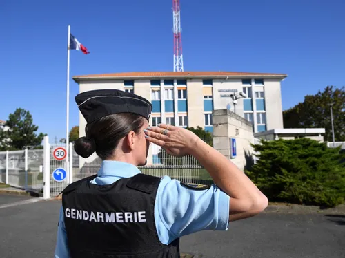 Île-de-France : une gendarme vendrait ses charmes sur Snapchat 