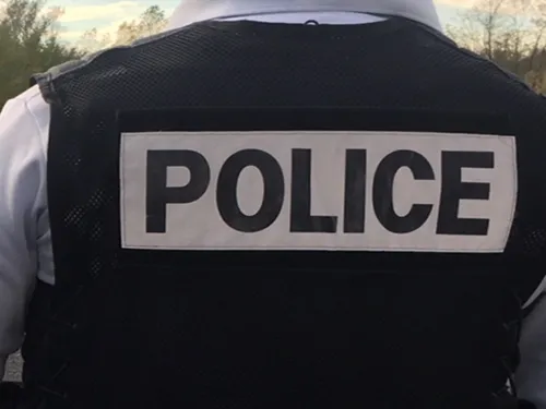Une mère et sa fille tuées dans leur appartement de...