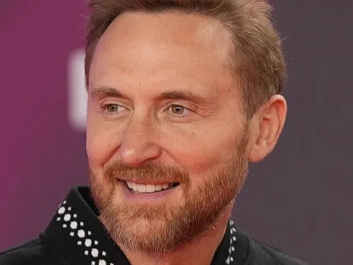 David Guetta et Marten Hørger lancent Men Machine