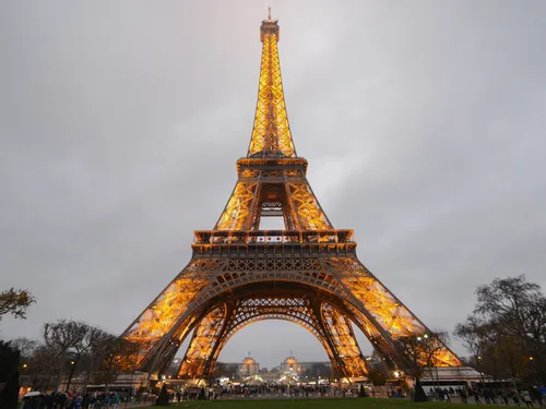 Pourquoi la tour Eiffel est fermée ce lundi 19 février