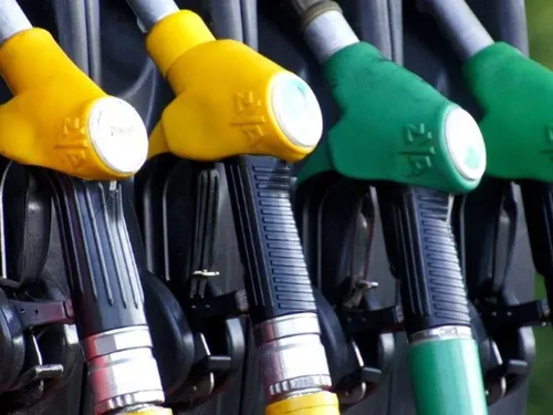 Ce jeudi, la remise carburant passe de 18 à 30 centimes