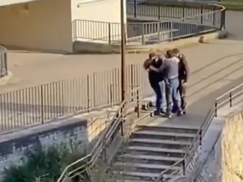 Essonne : quatre policiers seront jugés pour violences pendant le...