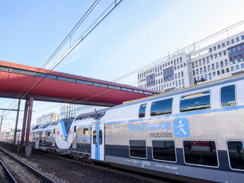 Ponctualité dans les transports : ça coince toujours sur les RER C...