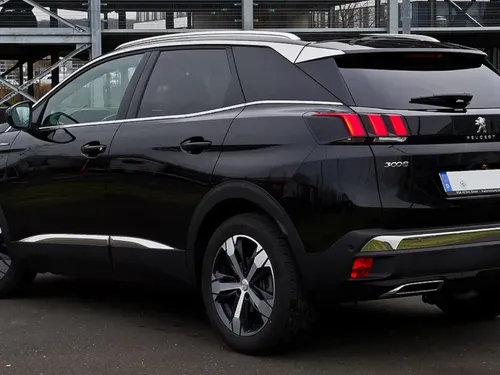 Paris : la hausse des prix du stationnement pour les SUV à partir...
