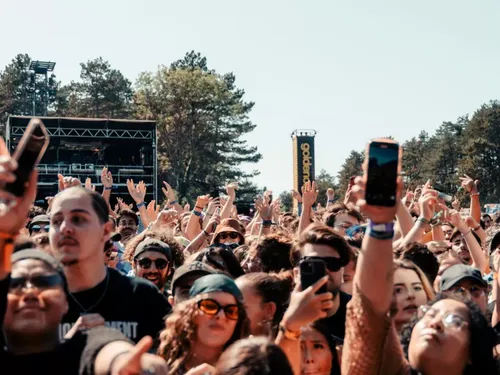 Festivals, concerts… 68 % des jeunes préfèrent dépenser leur argent...