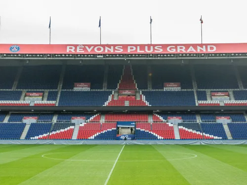 PSG : « Who said I would » de Phil Collins entériné pour l’entrée...