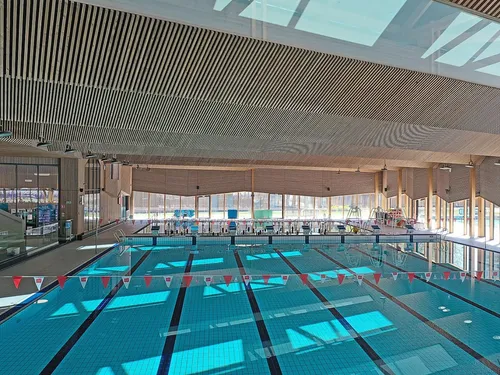 4 piscines et une patinoire fermées en Île-de-France à cause de la...