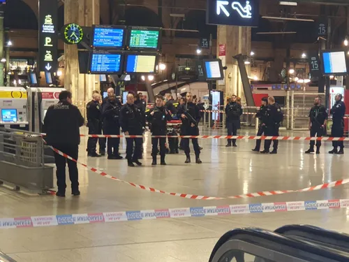Un individu a blessé plusieurs personnes à l’arme blanche Gare du...