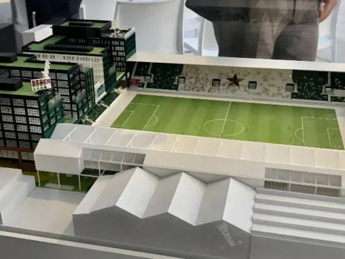 Les équipes de foot s’entraîneront au stade Bauer pour le tournoi...