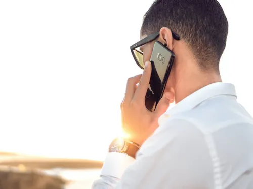 Les services publics ne répondent plus : 7 appels sur 10 restent...