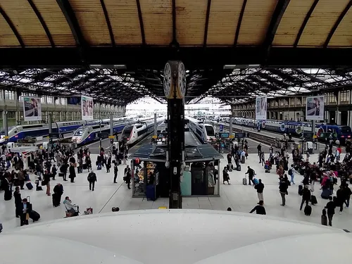 Gare de Lyon : un homme arrêté avec 58 kg de cocaïne dans sa valise
