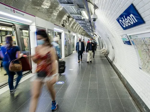 La RATP promet 70% de retard en moins : la ligne 4 du métro devient...