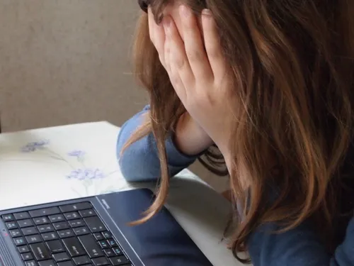 Cyberharcèlement : une victime sur deux a déjà pensé au suicide