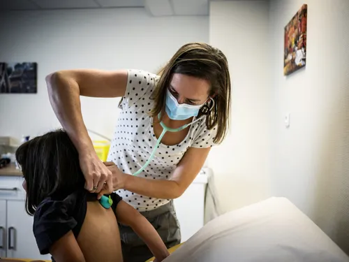 Grippe, Covid et Bronchiolite : SOS Médecins déborde avec la grève...