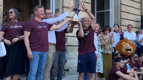 Bègles : venez vous prendre en photo avec le trophée de la...