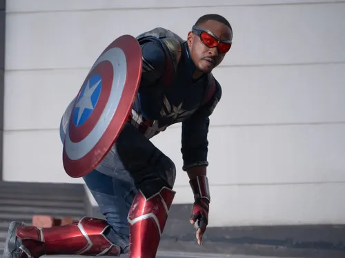"Captain America : Brave New World" : la première bande-annonce et...