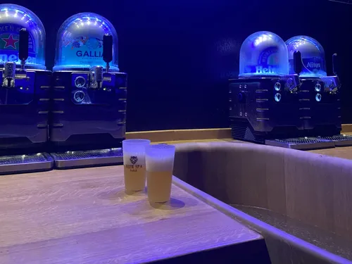 On relâche la pression avec le bain de bière du Beer Spa Paris