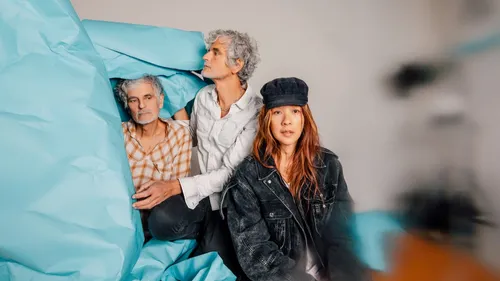Blond Redhead signe un retour en apesanteur avec son nouveau single