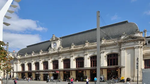 Gare de Bordeaux : une panne électrique crée la pagaille, aucun...