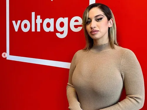 « Mon premier spectacle à moi toute seule » : La Zarra annonce une...